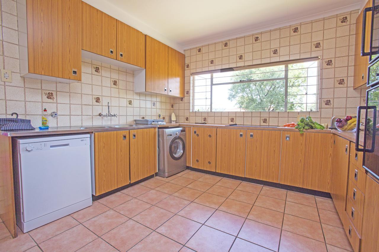 Chalet No. 2 Petunia Johannesburg Luaran gambar