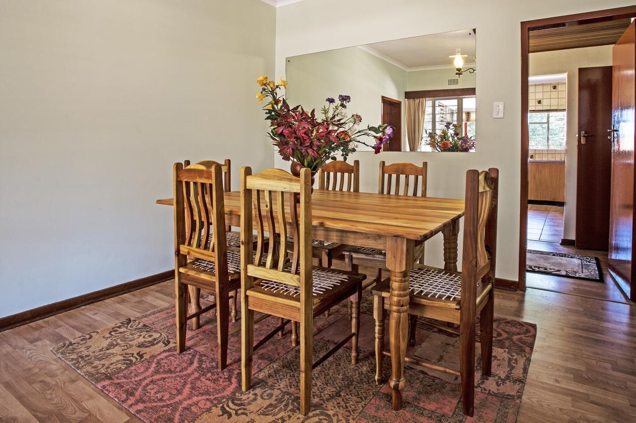 Chalet No. 2 Petunia Johannesburg Luaran gambar