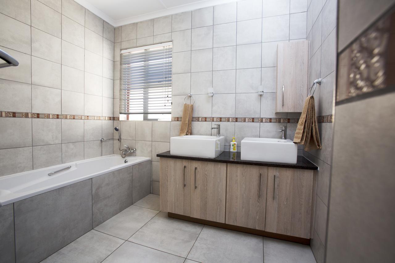 Chalet No. 2 Petunia Johannesburg Luaran gambar