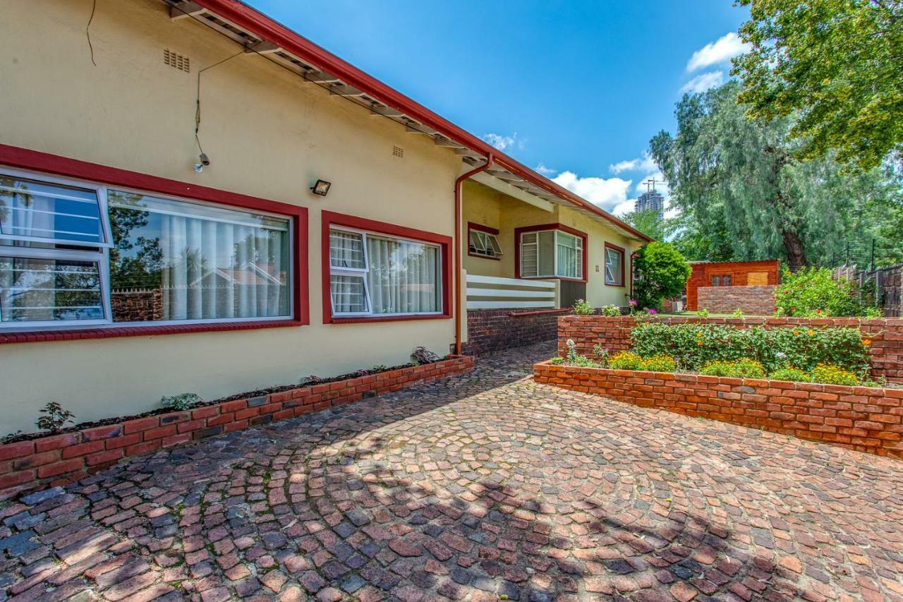 Chalet No. 2 Petunia Johannesburg Luaran gambar